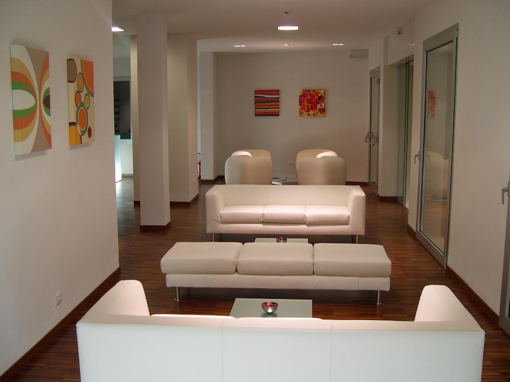 Hotel Columbia Bellaria-Igea Marina Exteriör bild